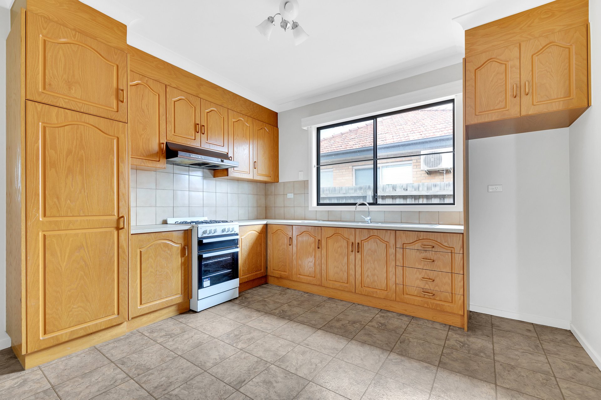 55 Collins Street, Geelong West image 2