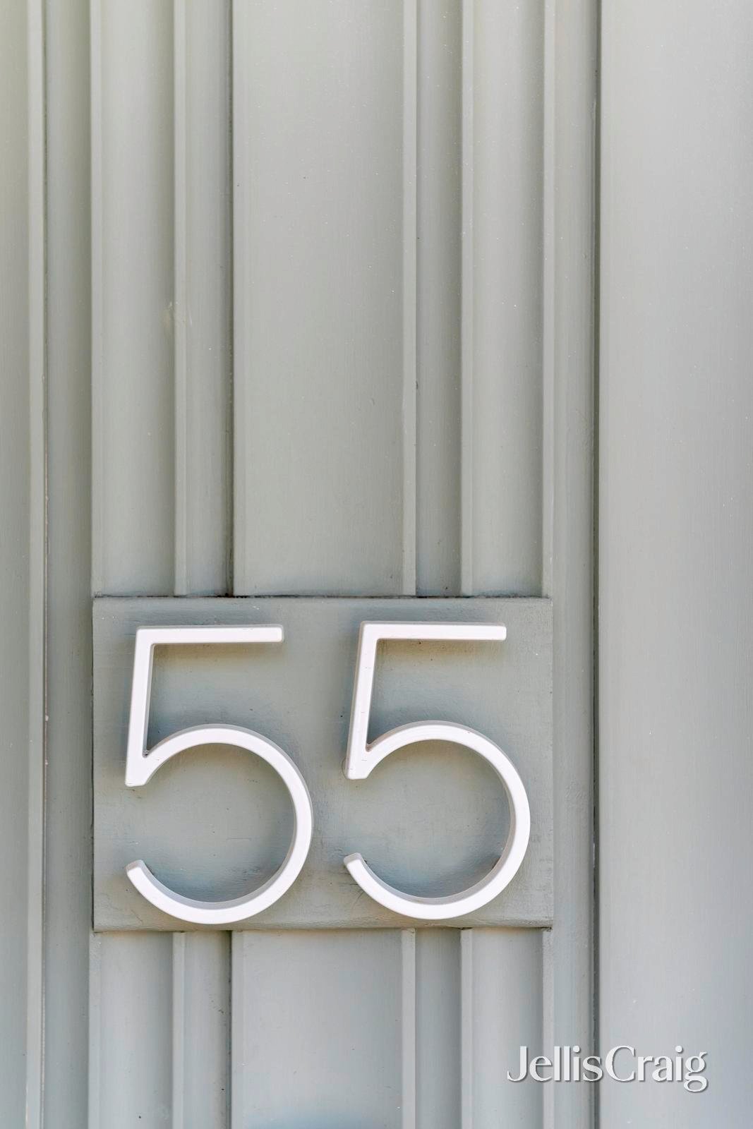 55 Croydondale Drive, Mooroolbark image 2