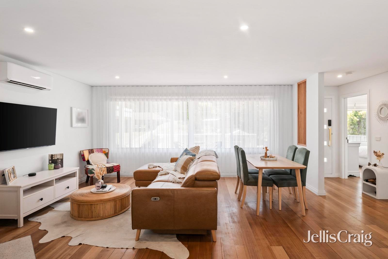 55 Croydondale Drive, Mooroolbark image 5