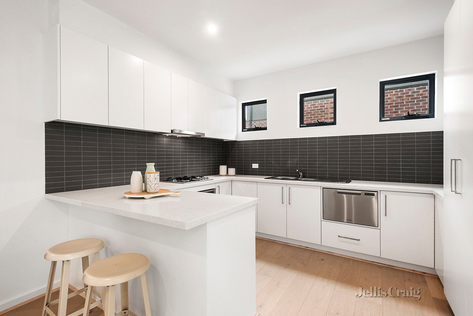 5/5 Curzon Street, Ivanhoe image 3