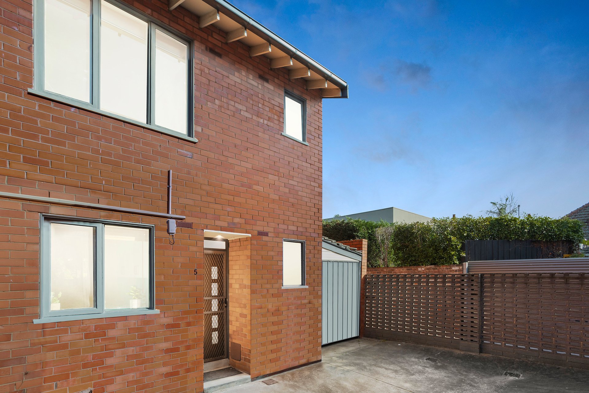 Property Gallery Thumbnail 10