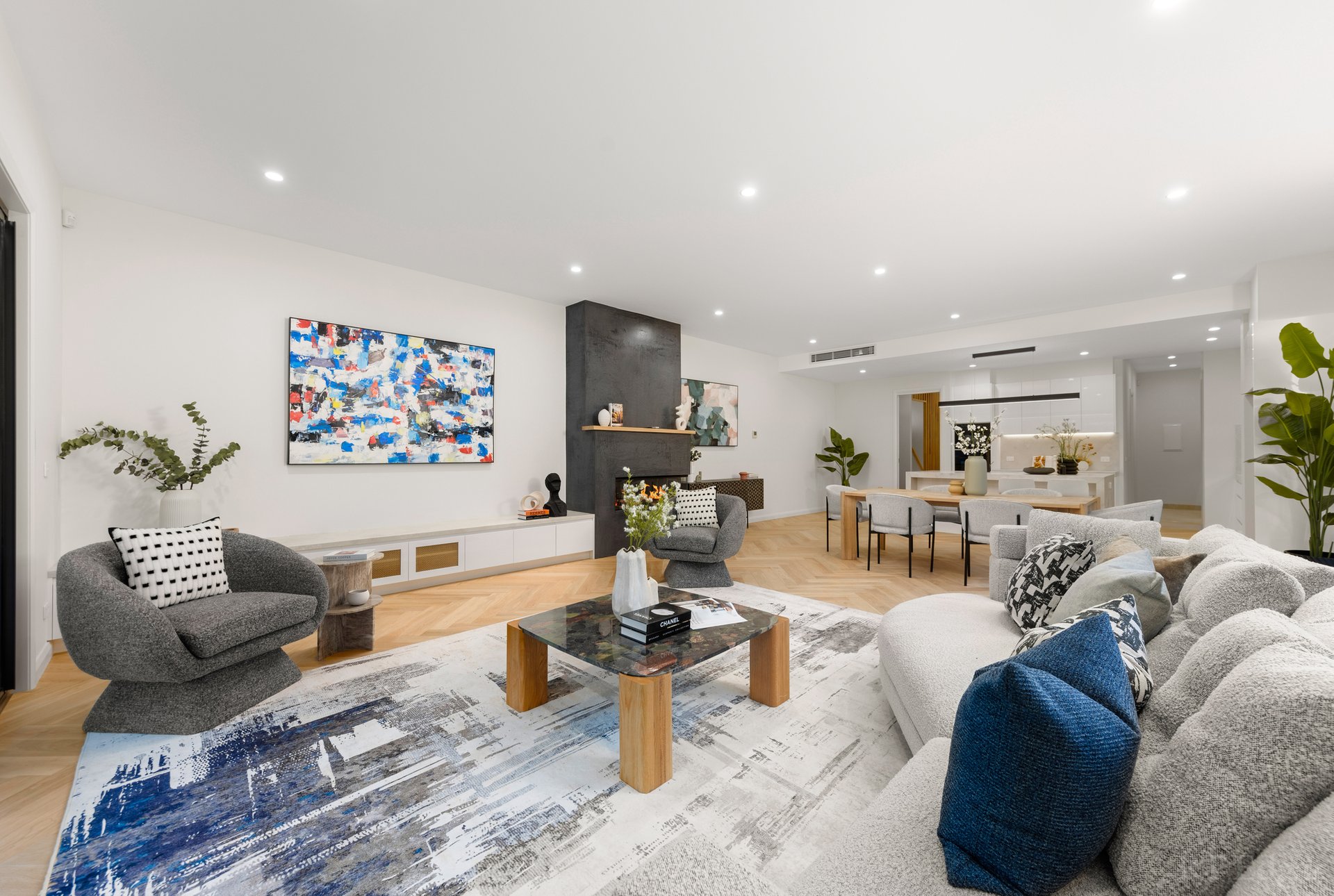 Property Gallery - Main Image