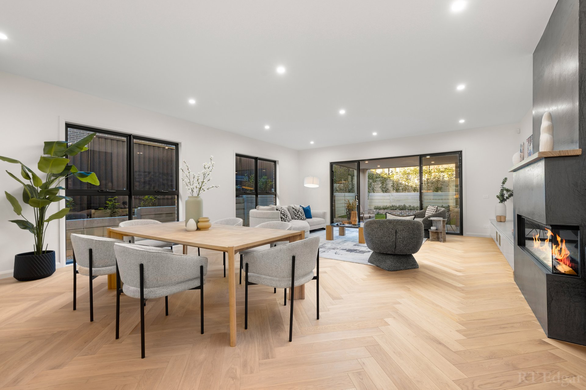 Property Gallery Thumbnail 7