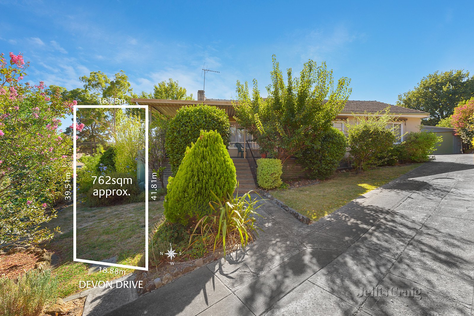 55 Devon Drive, Doncaster East image 1