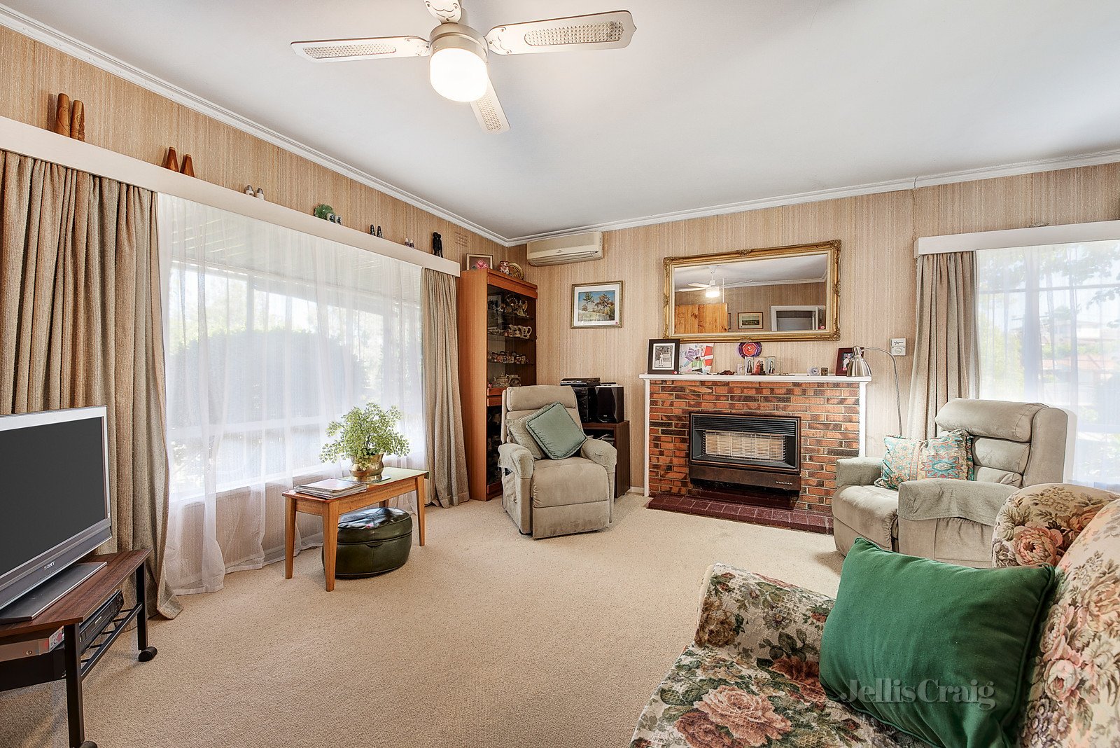 55 Devon Drive, Doncaster East image 3