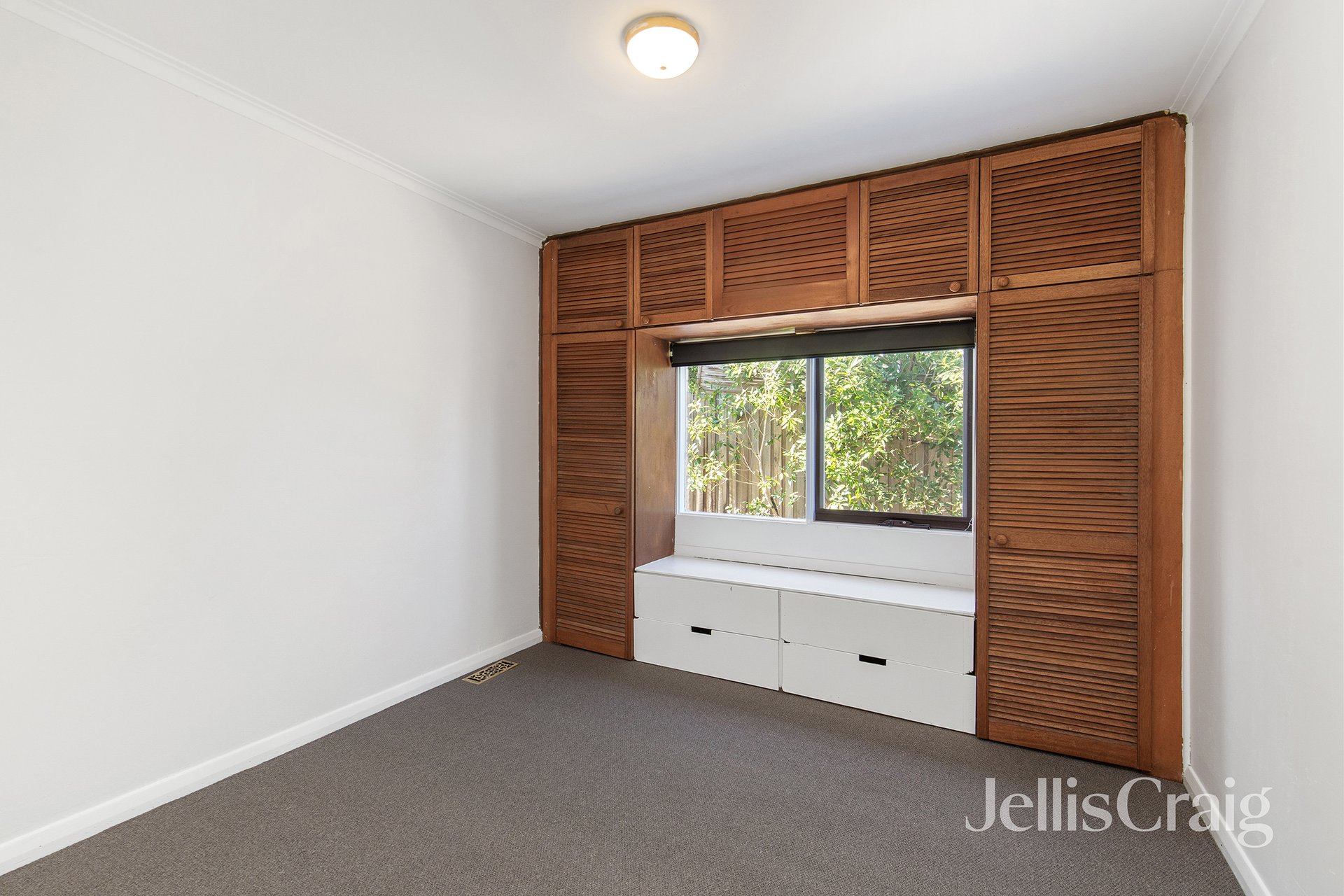 55 Fernside Avenue, Briar&nbsp;Hill image 6