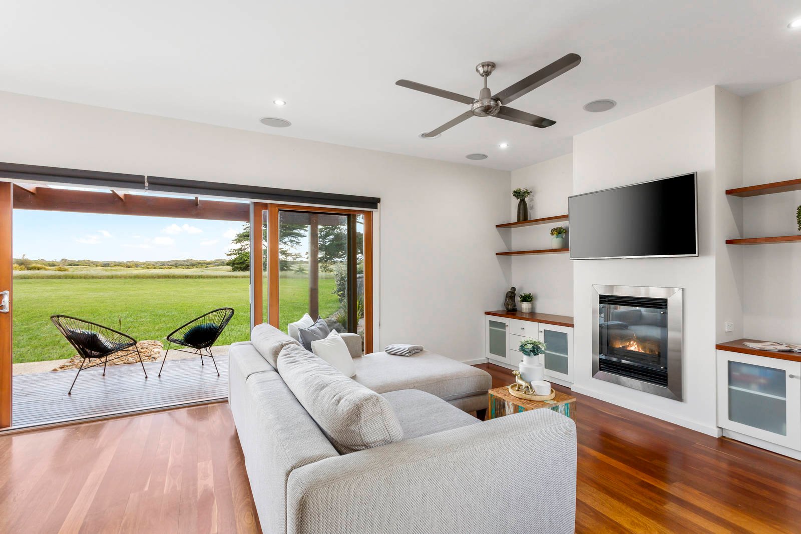 Property Gallery Thumbnail 3