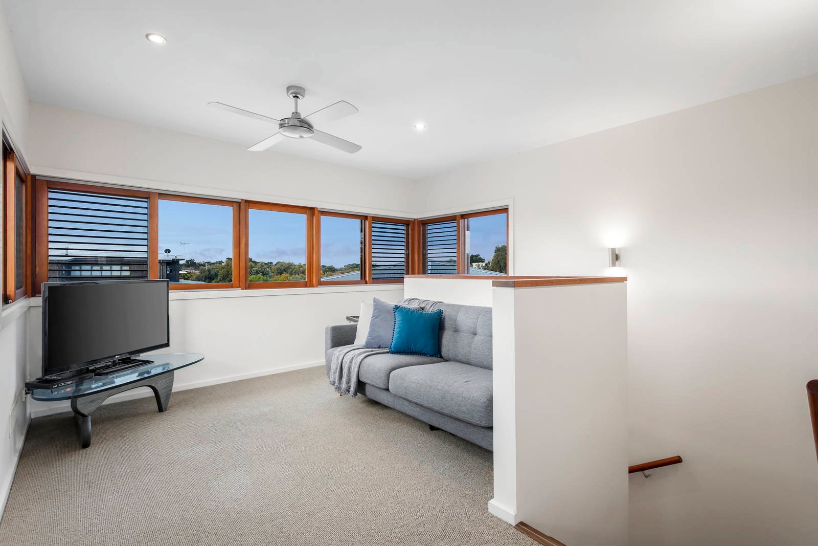Property Gallery Thumbnail 14