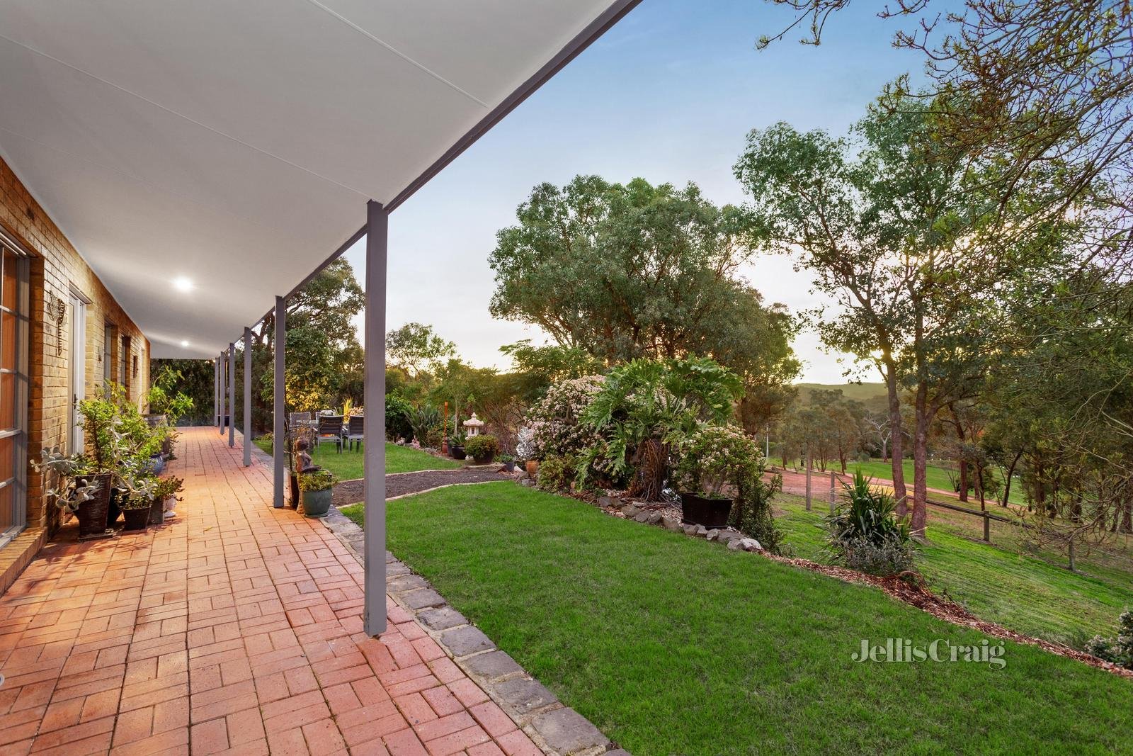 55 Halley Road, Panton Hill image 4