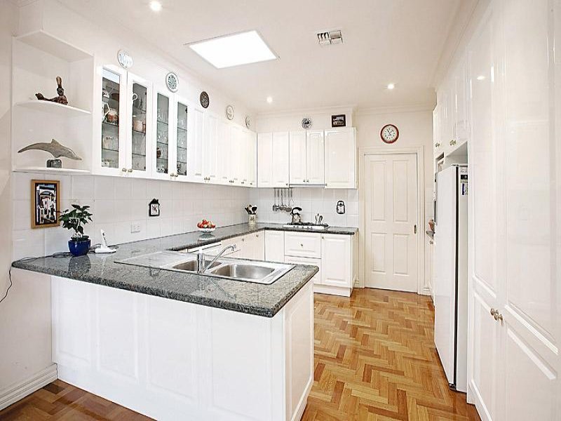 55 Hatfield Street, Balwyn North image 4