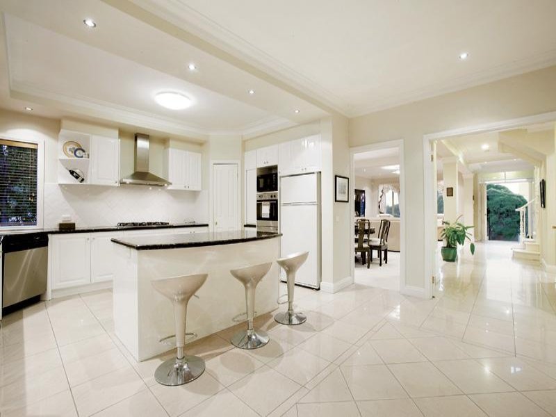 55 Hosken Street, Balwyn North image 3