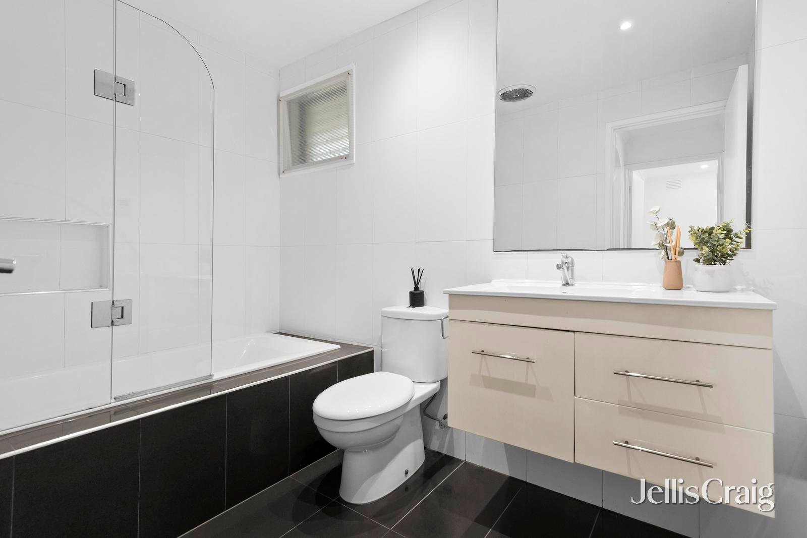 55 Hunt Street, Donvale image 8