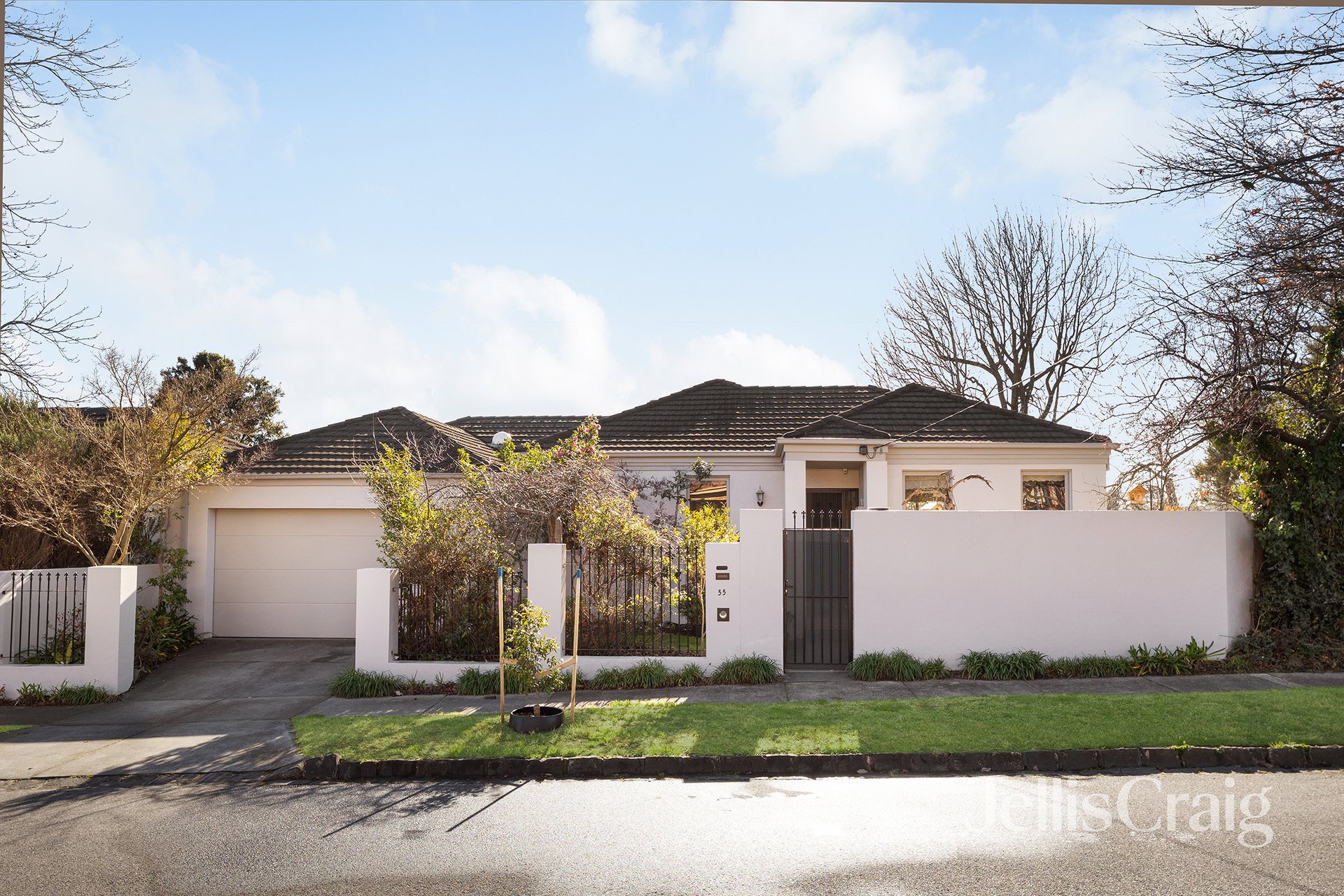 55 Inverness Way, Balwyn North image 1