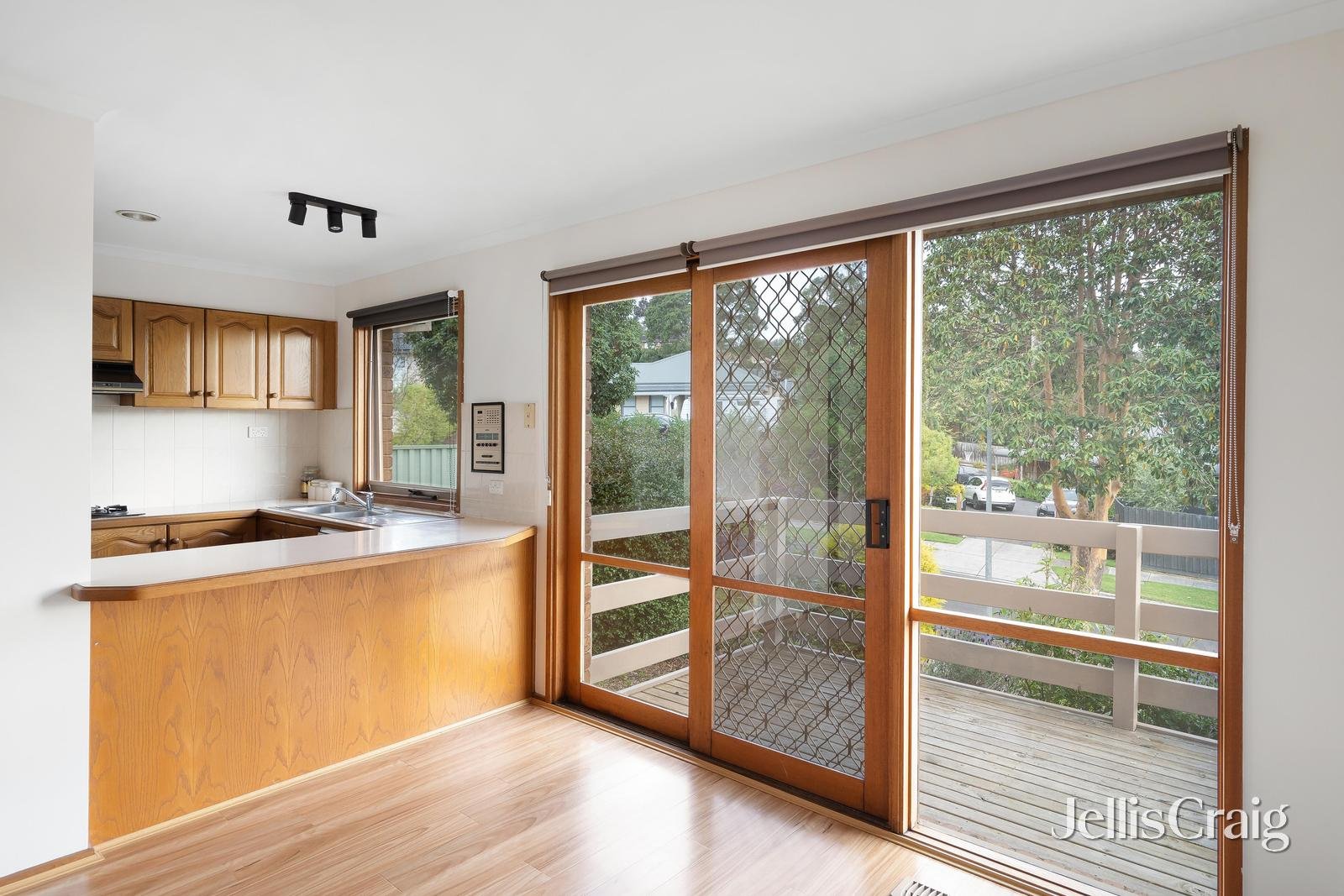 55 James Cook Drive, Diamond Creek image 5