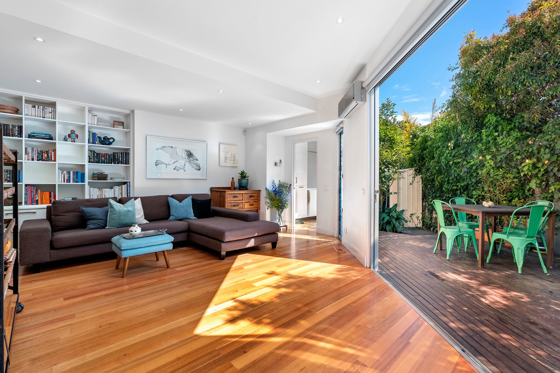 Property Gallery Thumbnail 6