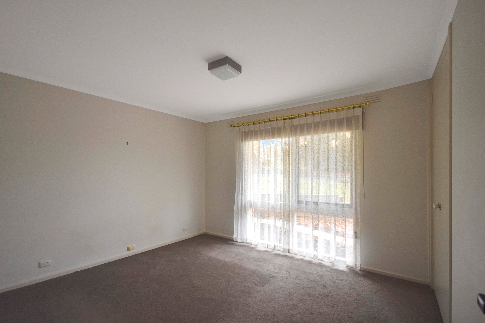 5/5 Longland Road, Mitcham image 4