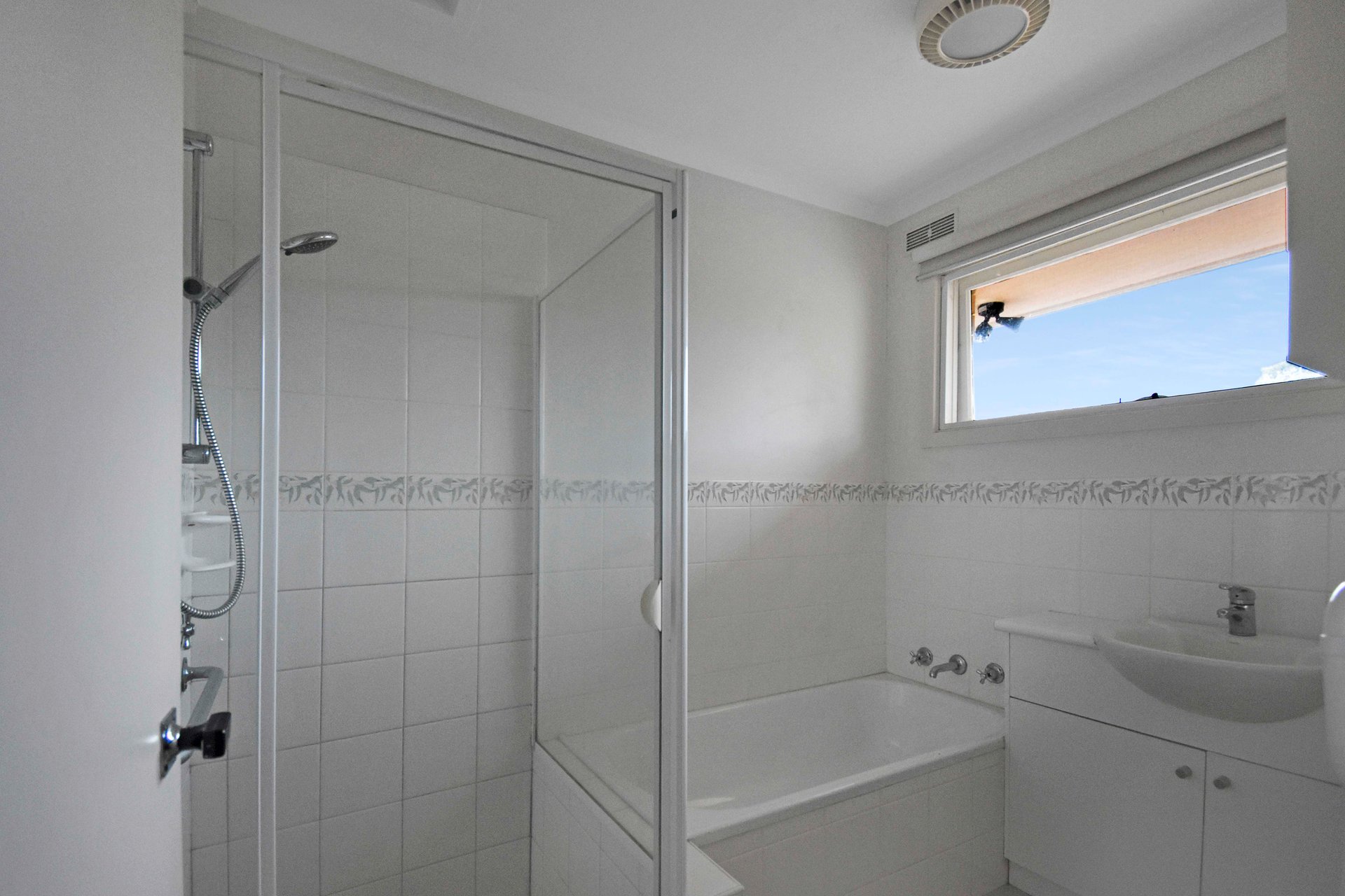 5/5 Longland Road, Mitcham image 5