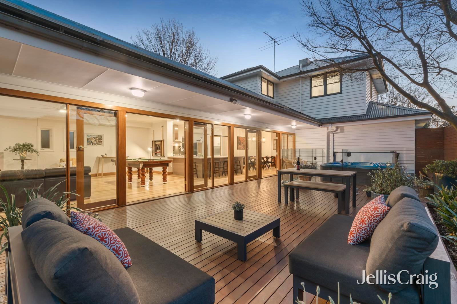55 Maple Street, Blackburn image 4