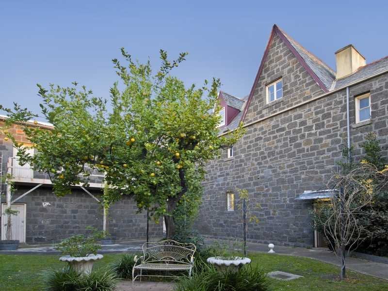 55 Maud Street, Geelong image 3
