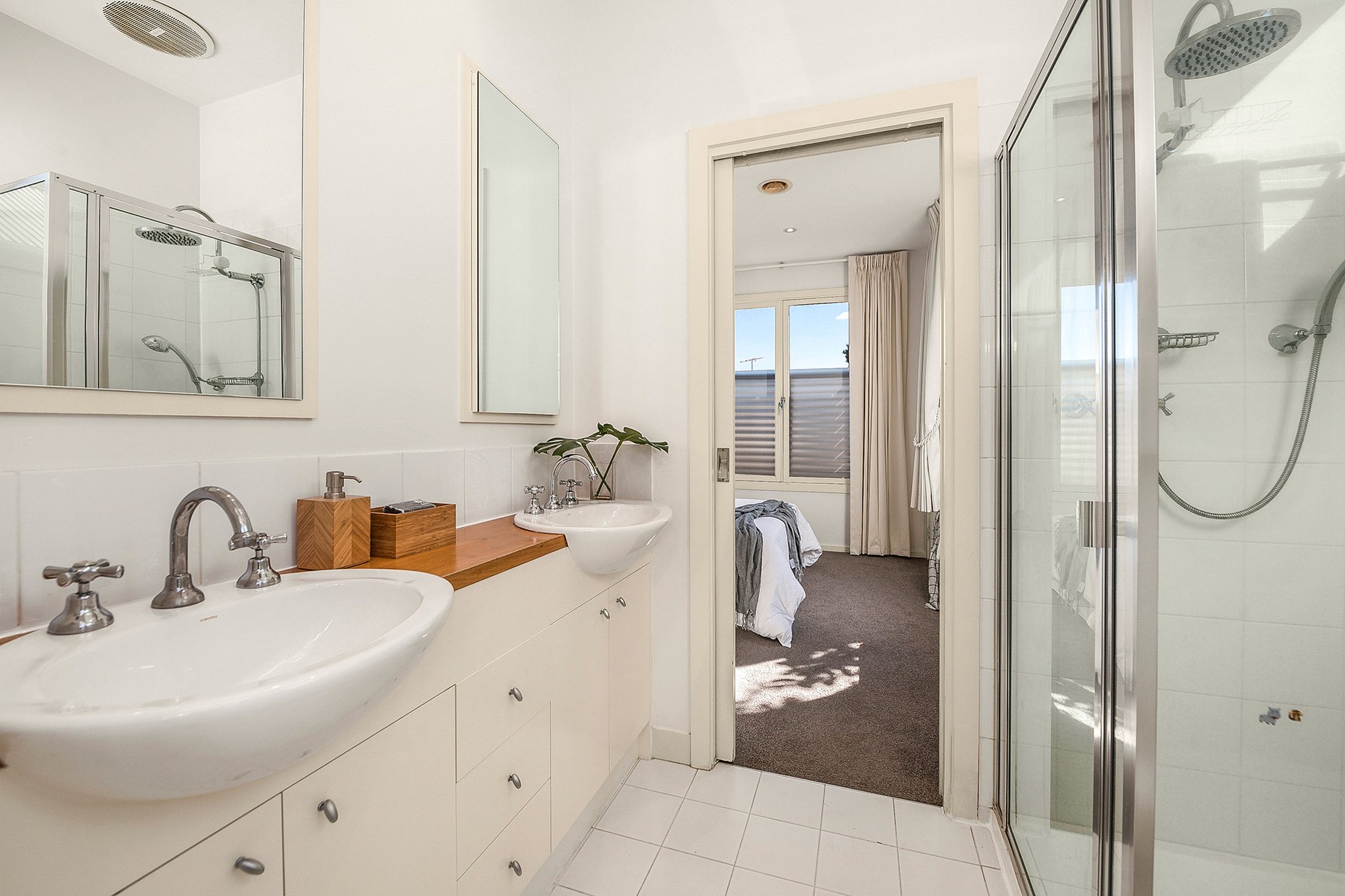 55 McCormack Street, Port Melbourne image 9
