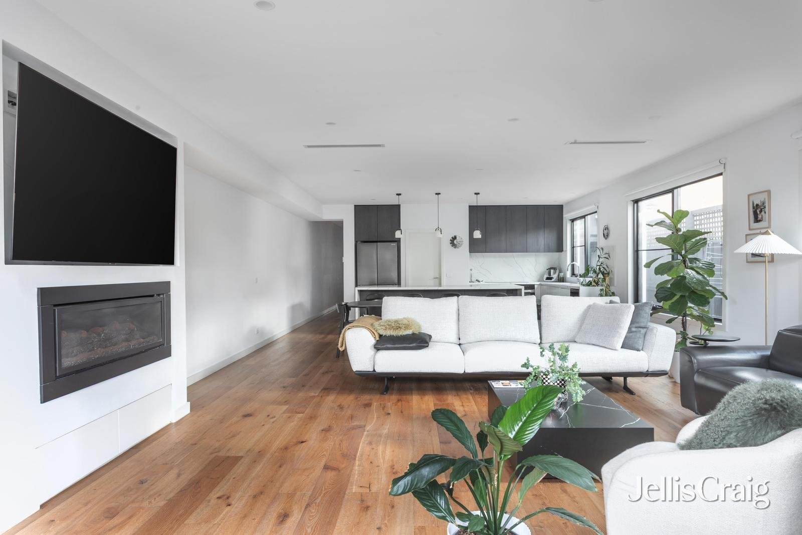 55 Midlothian Street, Malvern East image 4