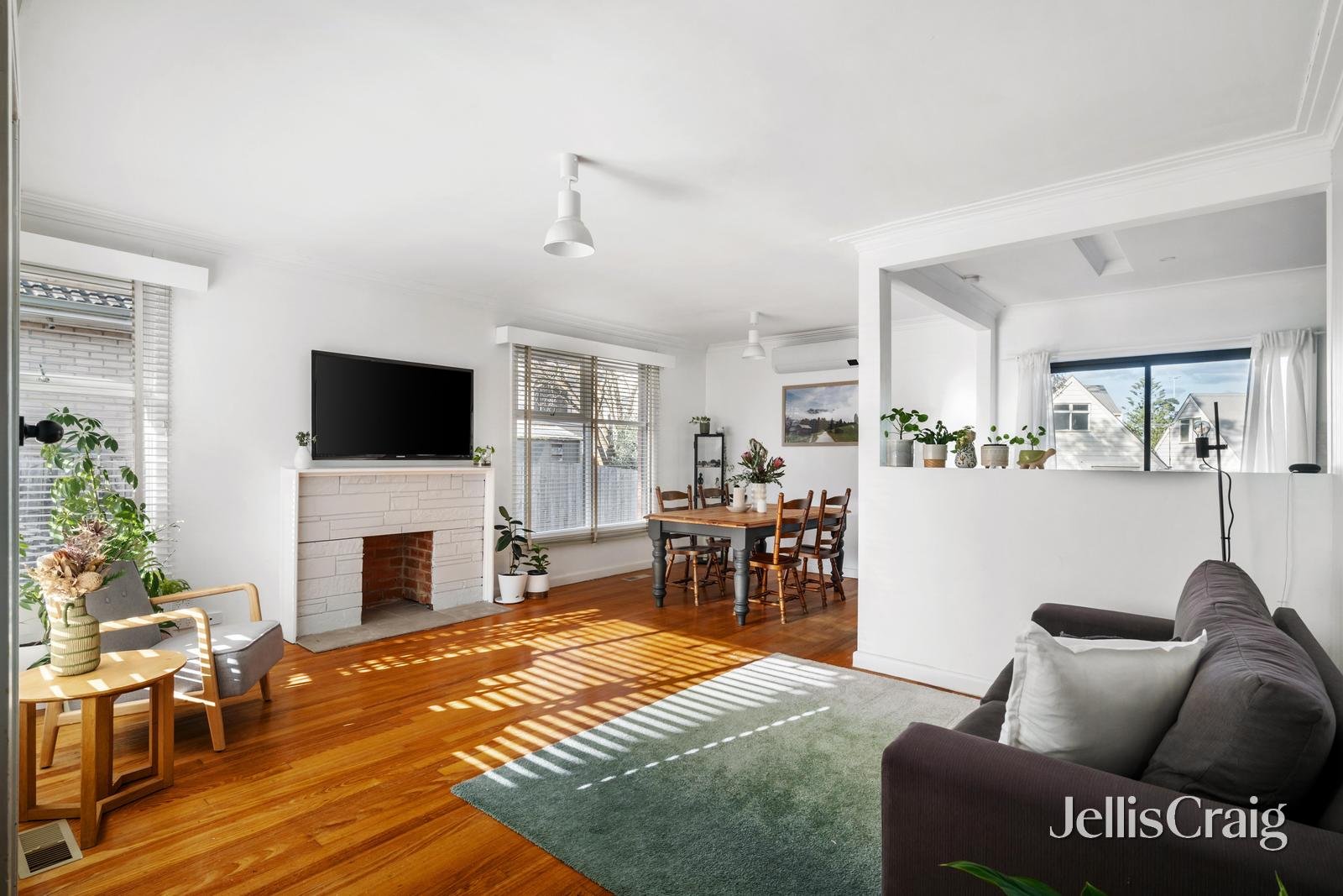 55 Orana Drive, Watsonia image 2