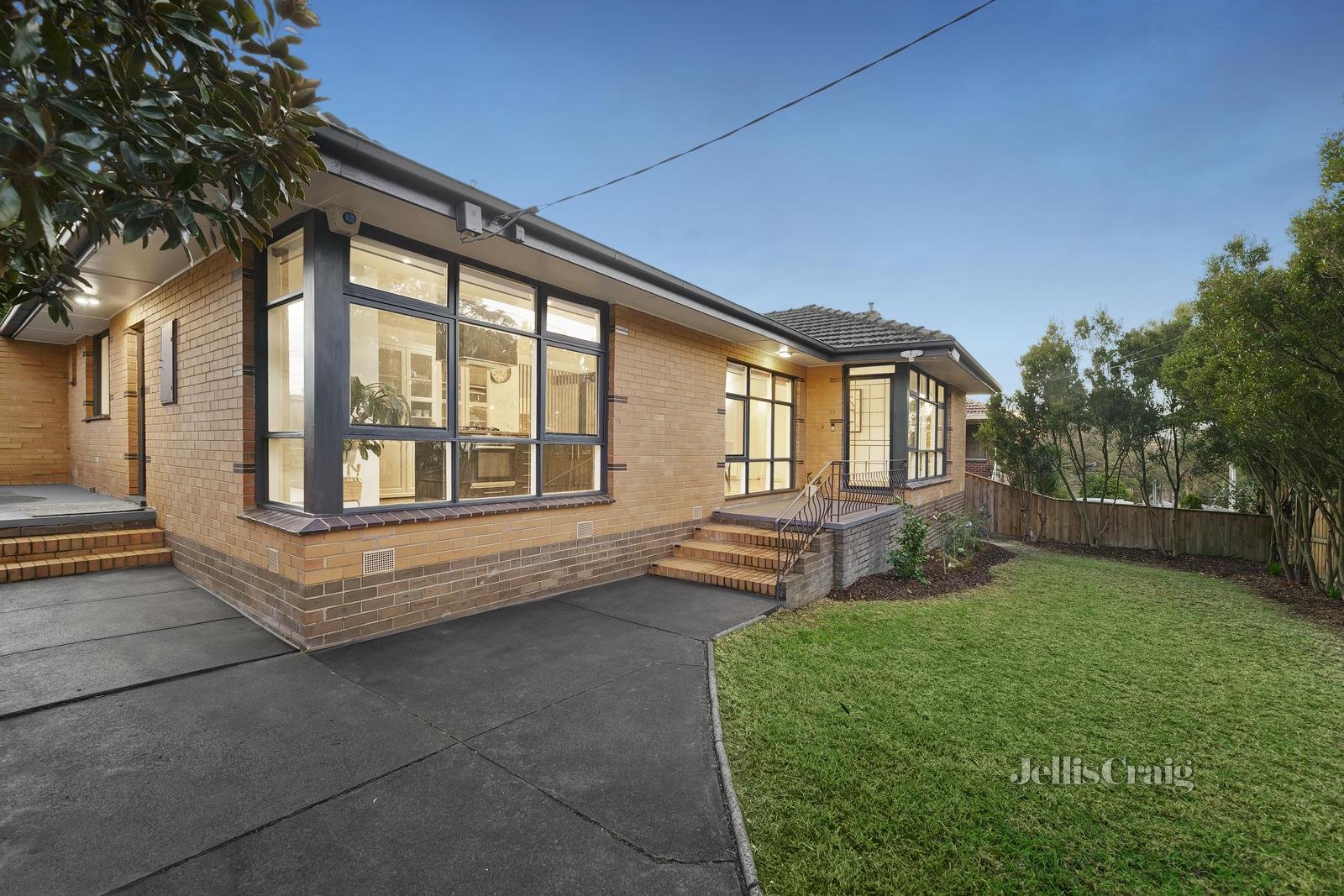 55 Orient Avenue, Mitcham image 10