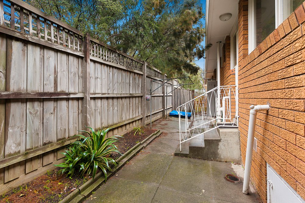 Property Gallery Thumbnail 6