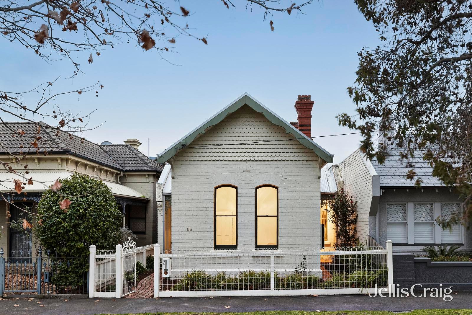 55 Park Road, Middle Park image 1