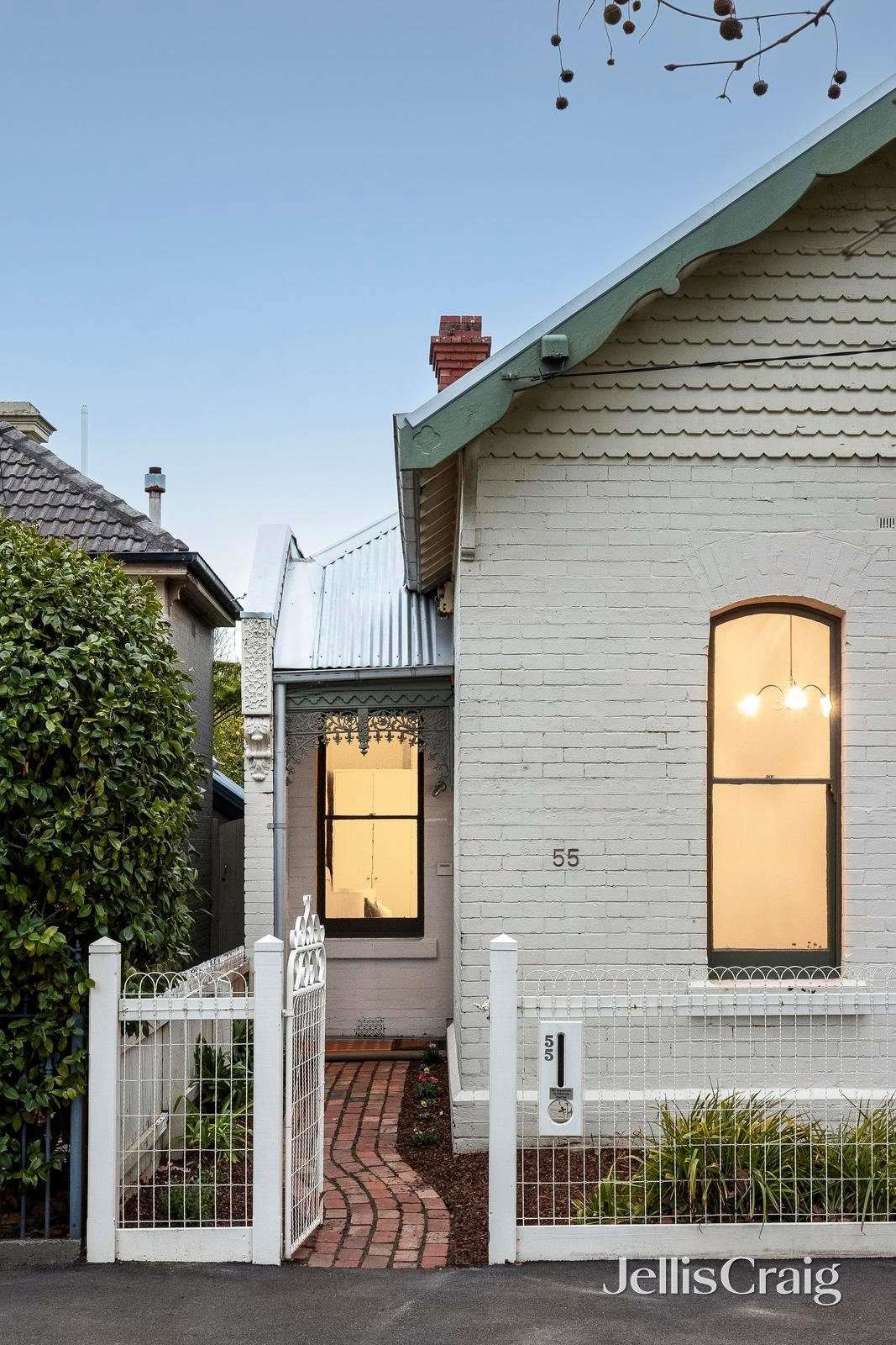 55 Park Road, Middle Park image 2
