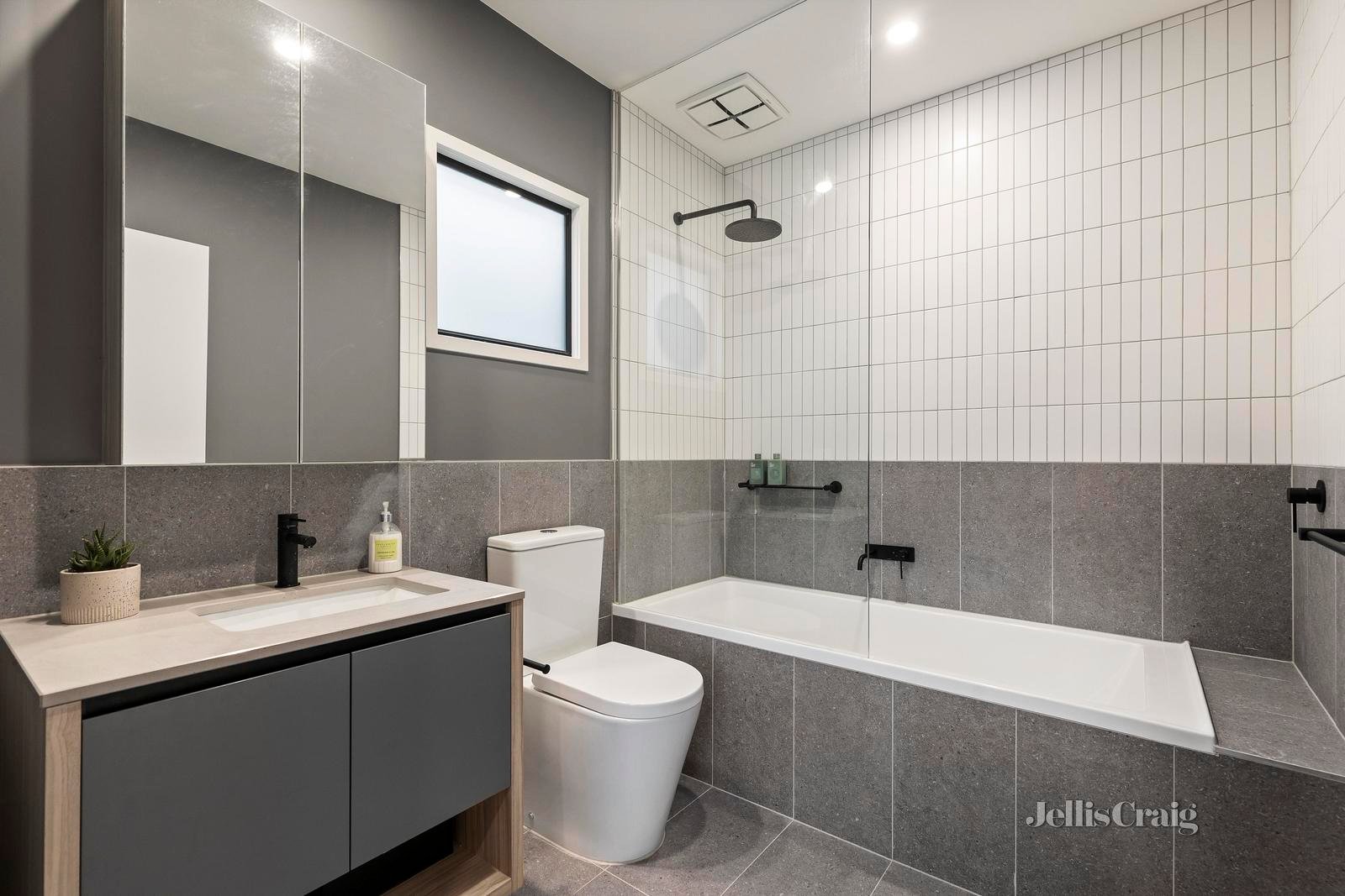 55 Phoenix Road, Altona North image 9