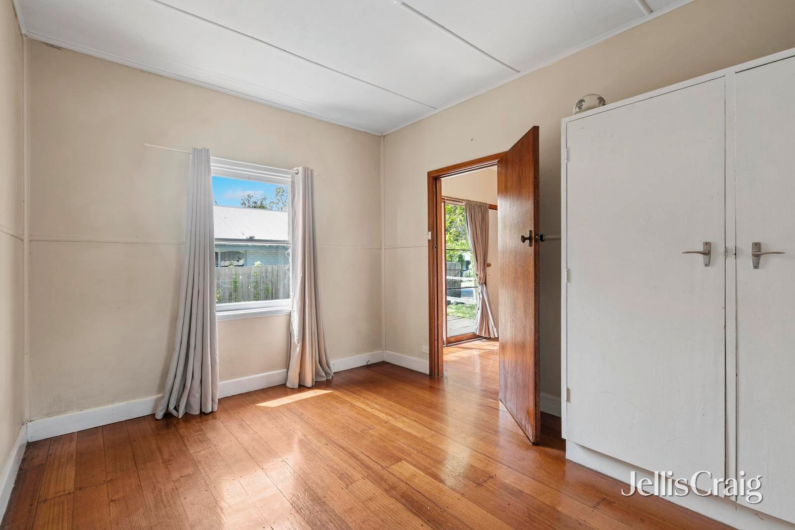 55 Powlett Street, Kyneton image 5