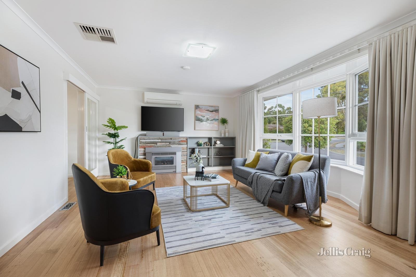 55 Roy Street, Donvale image 2
