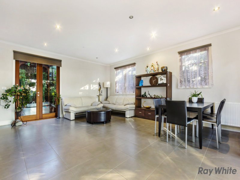 55 Station Street, Burwood image 7