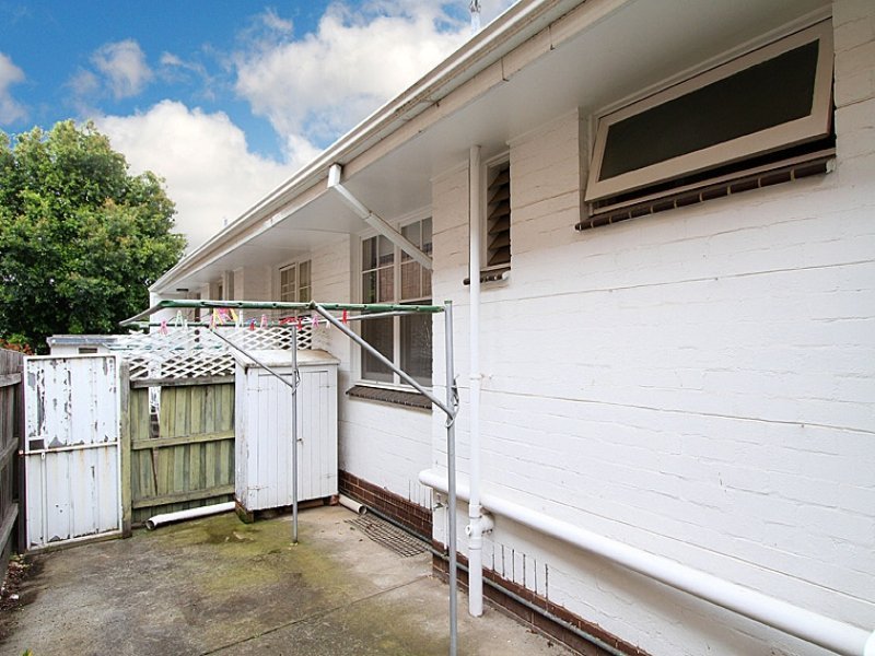 5/5 Violet Street, Essendon image 4