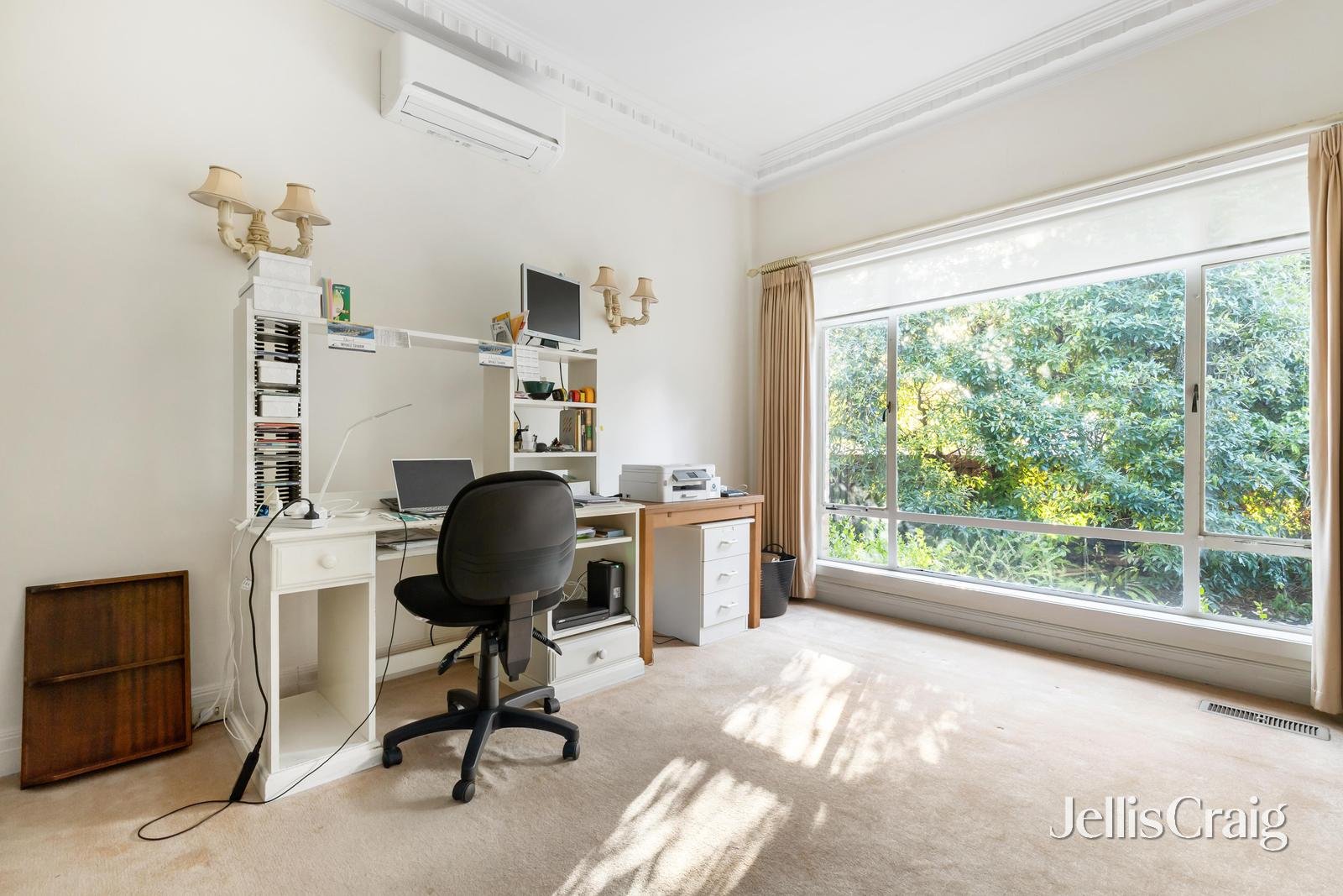 55 Warleigh Grove, Brighton image 10