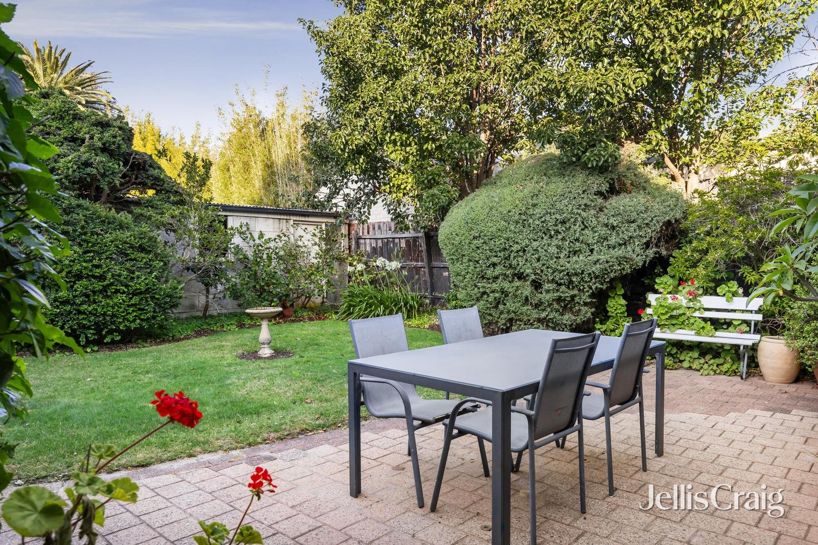 55 Warleigh Grove, Brighton image 15