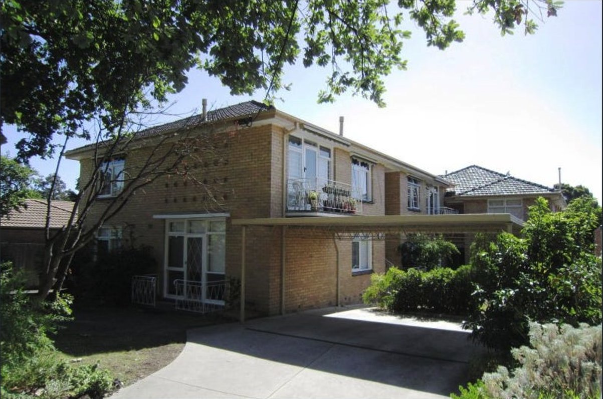 5/5 Willow Grove, Canterbury image 1