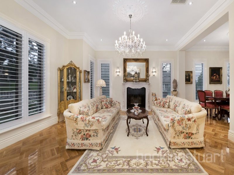 55 Winmalee Road, Balwyn image 2