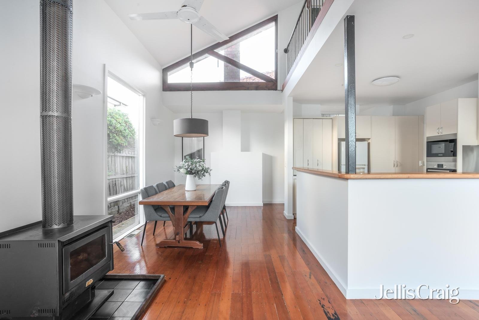 55 Woornack Road, Carnegie image 5