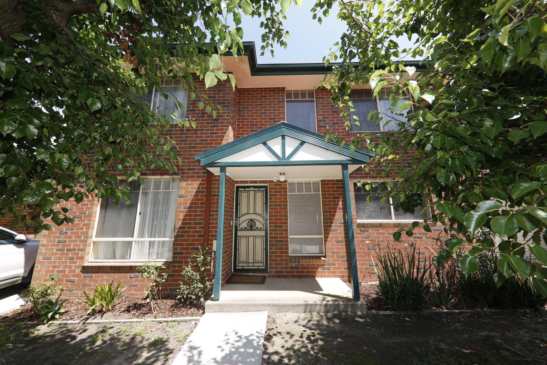 5/50 Springfield Road, Blackburn North image 1