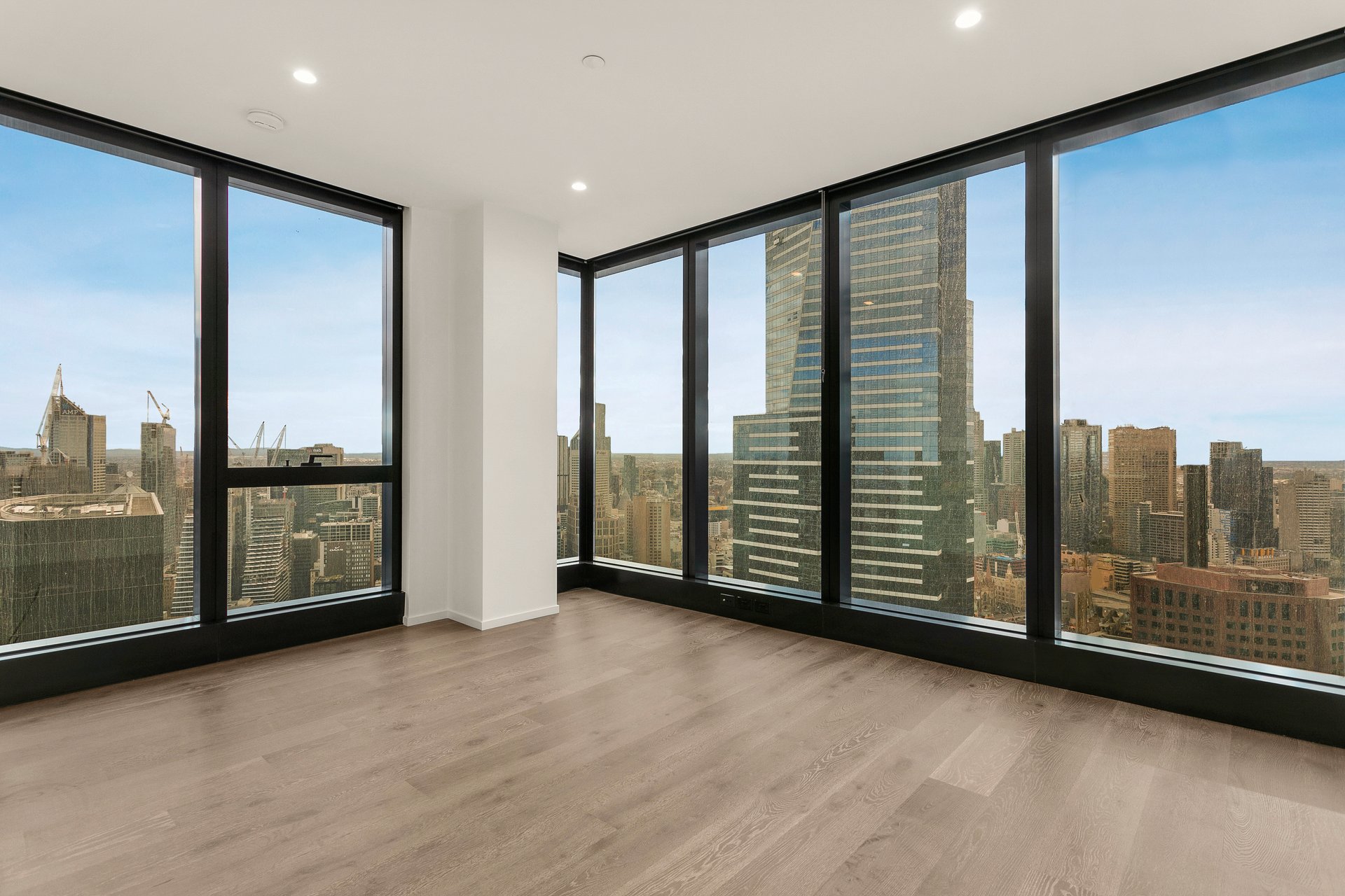 Property Gallery - Main Image
