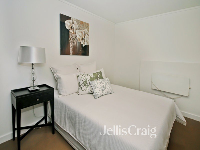 5/51 Stawell Street, West Melbourne image 7
