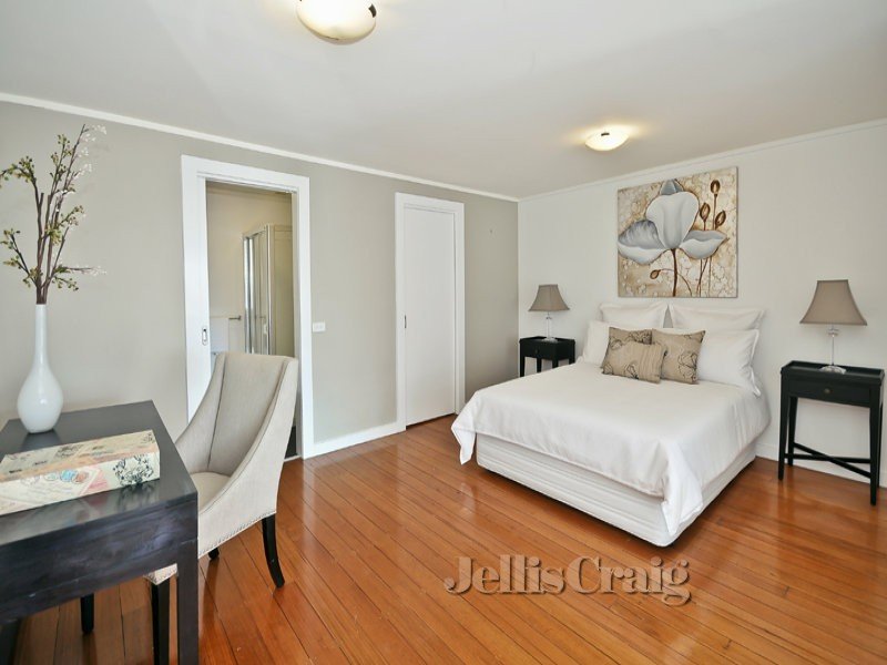 5/51 Stawell Street, West Melbourne image 6