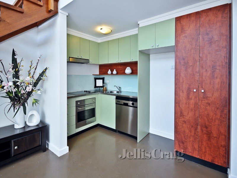 5/51 Stawell Street, West Melbourne image 3