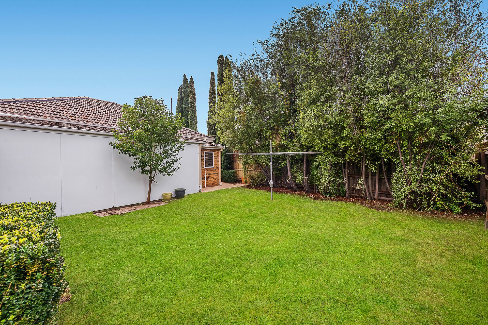 Property Gallery Thumbnail 8
