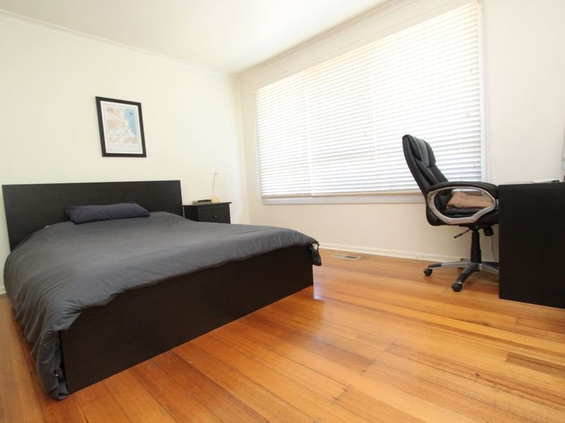 Property Gallery Thumbnail 4