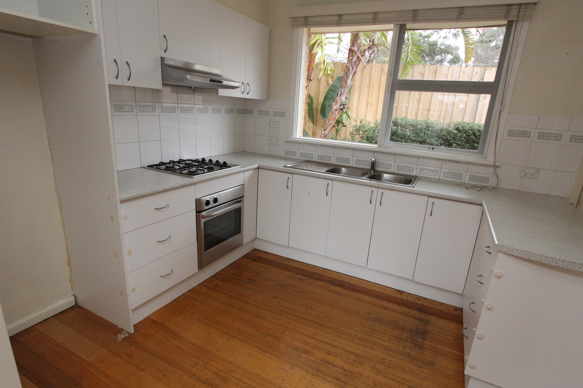 Property Gallery Thumbnail 2