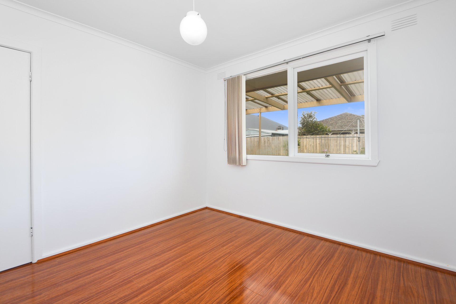 554 Huntingdale Road, Mount Waverley image 6