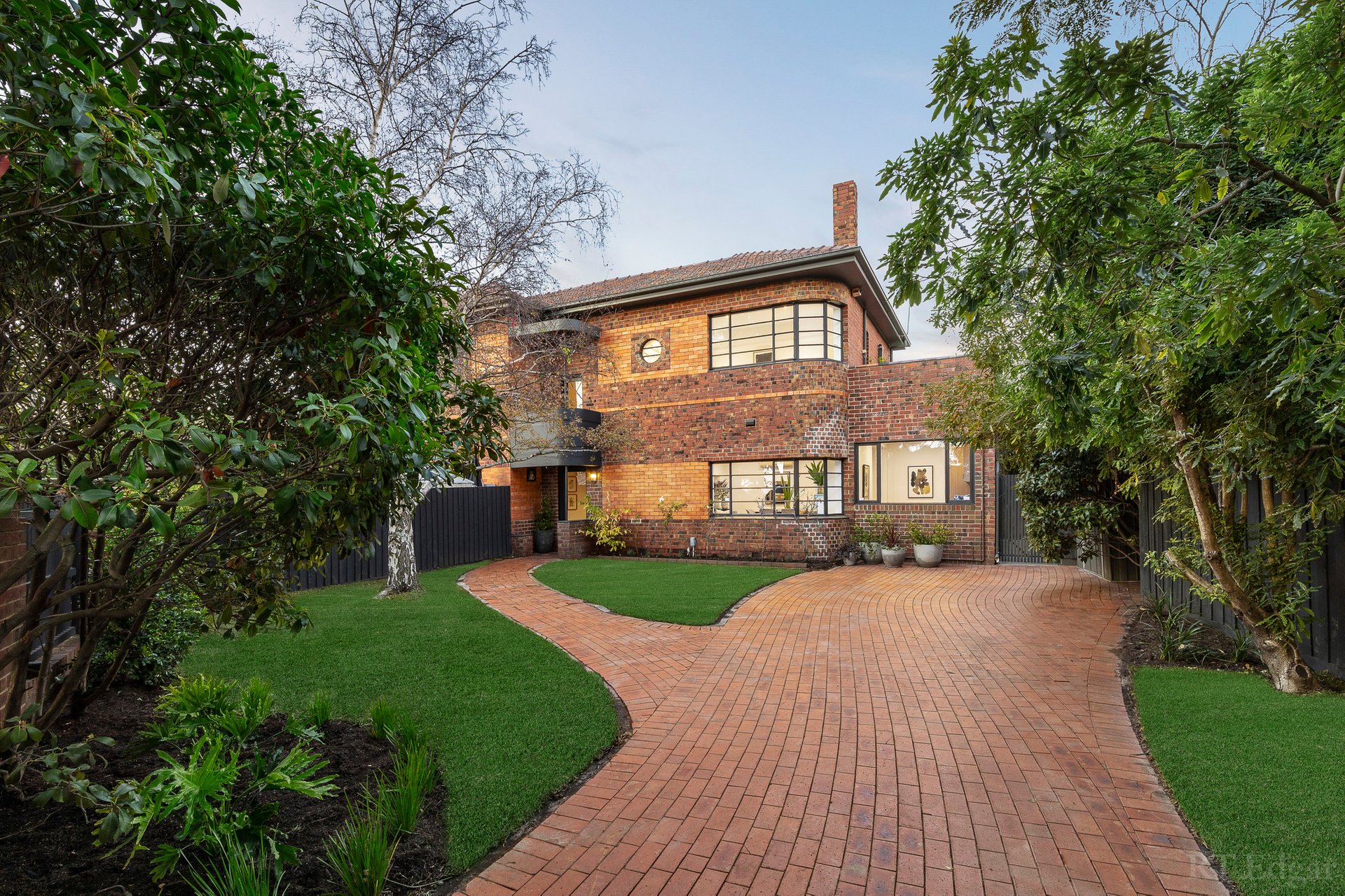 Property Gallery - Main Image